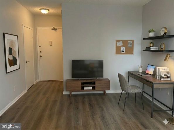 3701 S George Mason Drive 1604N, Falls Church VA 22041