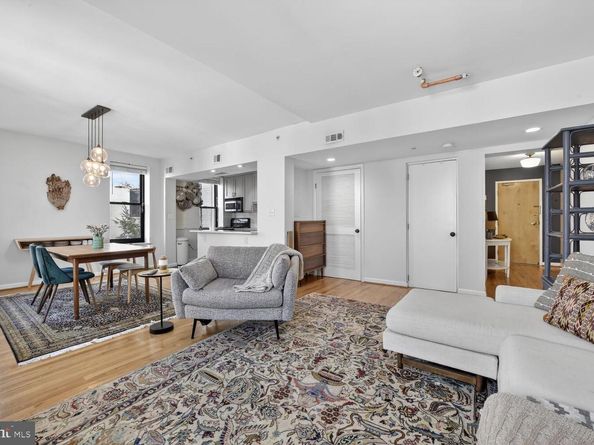 2633 Adams Mill Road NW 205, Washington DC 20009
