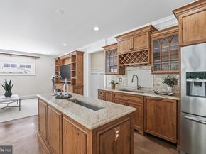 2600 12TH Street N, Arlington VA 22201