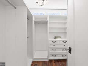 2600 12TH Street N, Arlington VA 22201