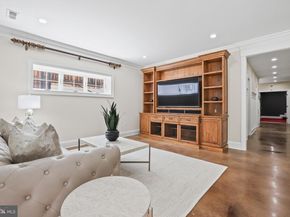 2600 12TH Street N, Arlington VA 22201