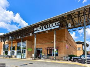 2600 12TH Street N, Arlington VA 22201