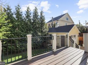 2600 12TH Street N, Arlington VA 22201