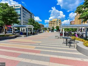 2600 12TH Street N, Arlington VA 22201