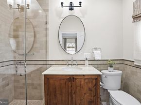 2600 12TH Street N, Arlington VA 22201