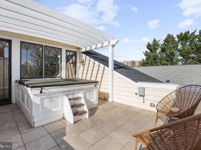 2600 12TH Street N, Arlington VA 22201