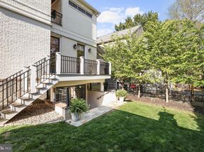 2600 12TH Street N, Arlington VA 22201