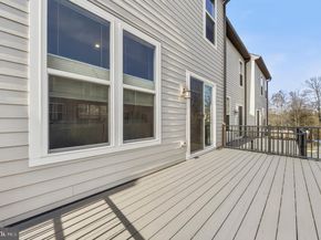 2433 Liberty Loop, Herndon VA 20171