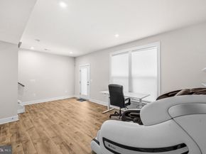 2433 Liberty Loop, Herndon VA 20171