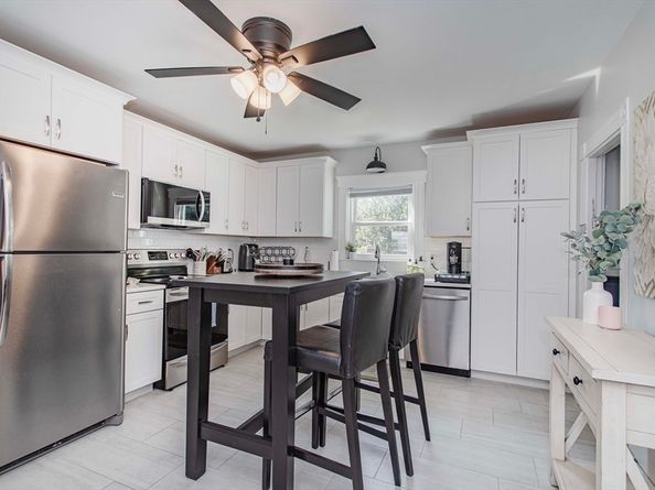 37 Rockland St, Abington MA 02351