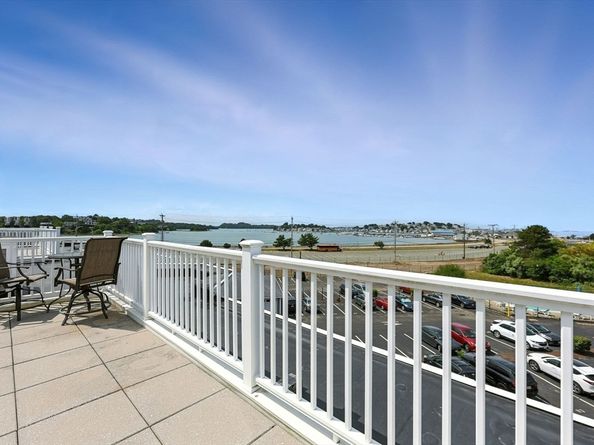 15 Park Ave 307, Hull MA 02045