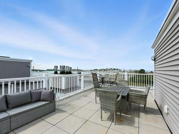 15 Park Ave 307, Hull MA 02045