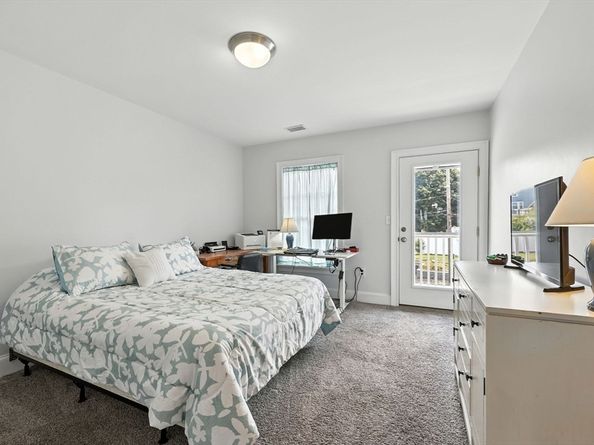 15 Park Ave 307, Hull MA 02045