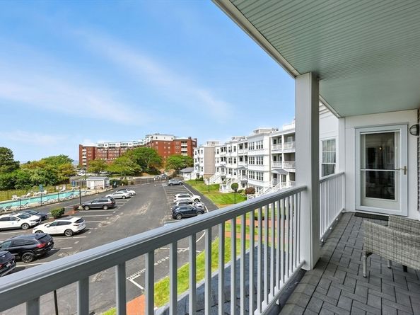 15 Park Ave 307, Hull MA 02045