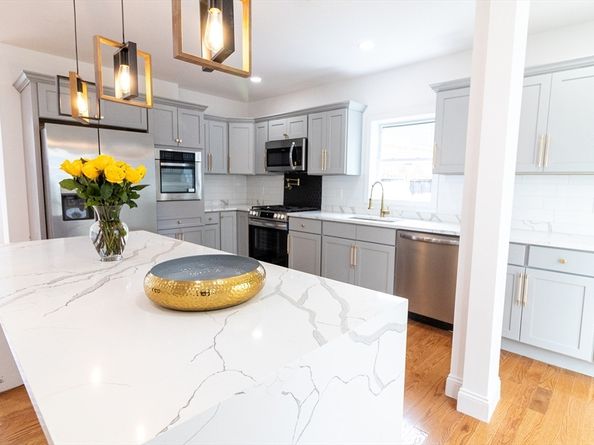 823 Broadway, Everett MA 02149