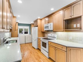 6 Steepletree Ln 6, Wayland MA 01778