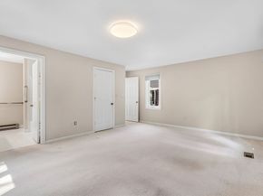 6 Steepletree Ln 6, Wayland MA 01778