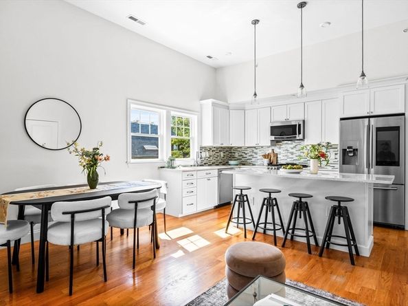 466-468 Medford Street 4, Somerville MA 02145