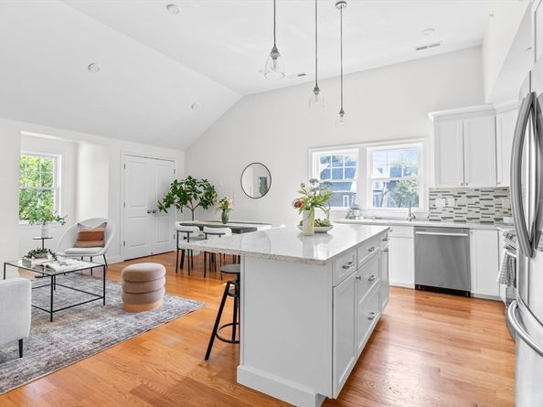 466-468 Medford Street 4, Somerville MA 02145