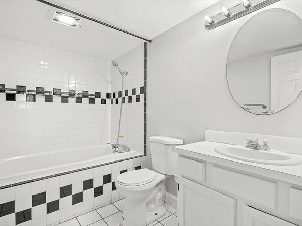 1431 Cambridge St 1, Cambridge MA 02139