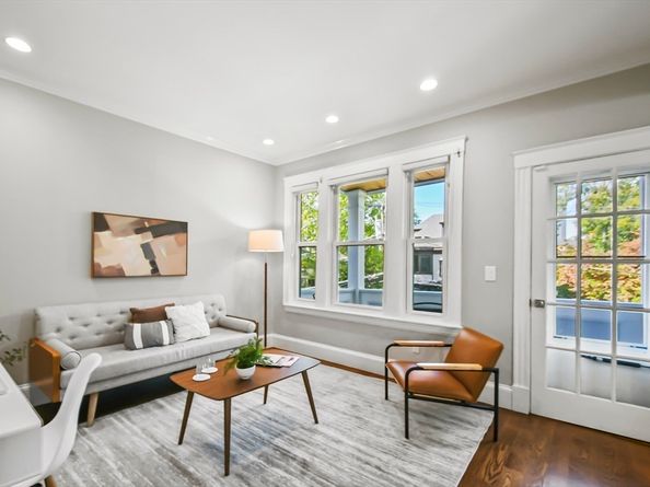 114 Trowbridge St 2, Cambridge MA 02138