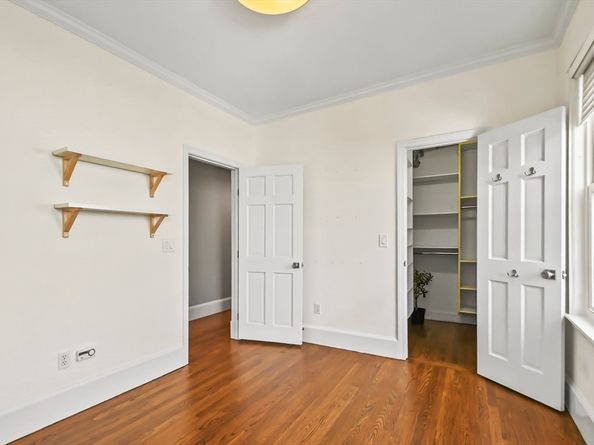 114 Trowbridge St 2, Cambridge MA 02138