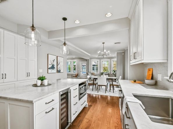 114 Trowbridge St 2, Cambridge MA 02138