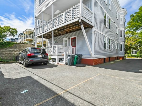 114 Trowbridge St 2, Cambridge MA 02138