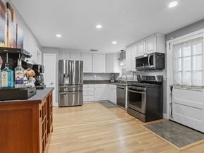 8 Ryan Pl, Swampscott MA 01907