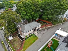 8 Ryan Pl, Swampscott MA 01907