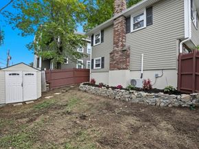 8 Ryan Pl, Swampscott MA 01907