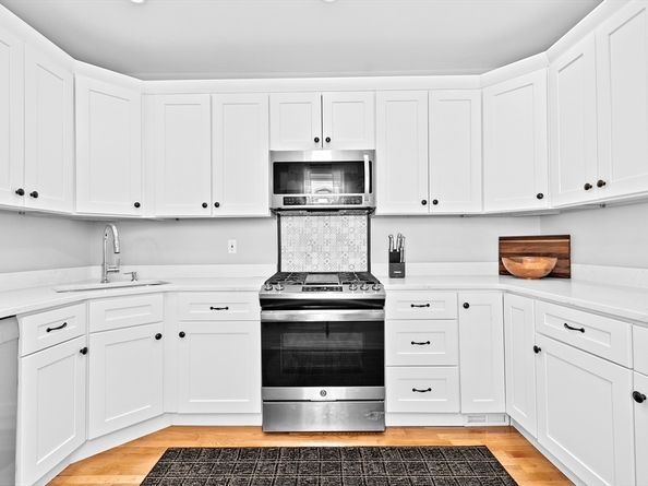 14 Temple St. 14, Boston MA 02126
