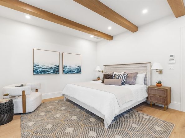 887 Commonwealth Avenue, Newton MA 02459
