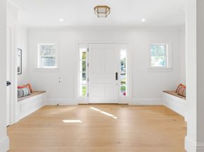 887 Commonwealth Avenue, Newton MA 02459