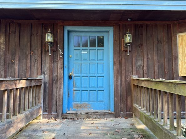 132 Kilbourn Rd, Lancaster MA 01523