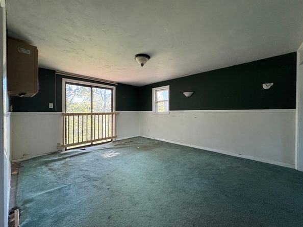 132 Kilbourn Rd, Lancaster MA 01523