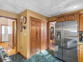325 Den Quarry Road, Lynn MA 01904