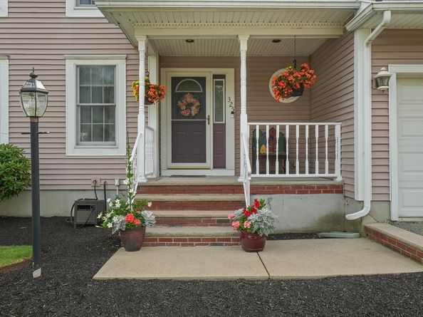 325 Den Quarry Road, Lynn MA 01904