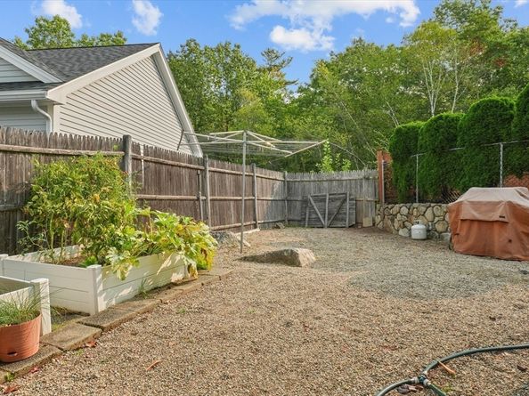 325 Den Quarry Road, Lynn MA 01904