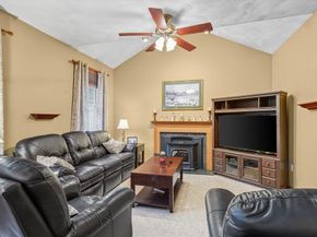 325 Den Quarry Road, Lynn MA 01904