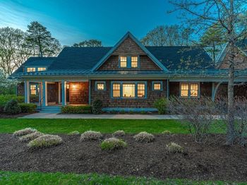 37 Cottage Cir