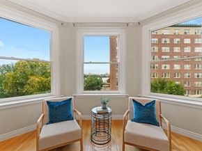 4 Charlesgate East 404, Boston MA 02215
