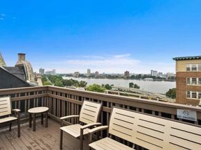 4 Charlesgate East 404, Boston MA 02215