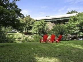4 Charlesgate East 404, Boston MA 02215