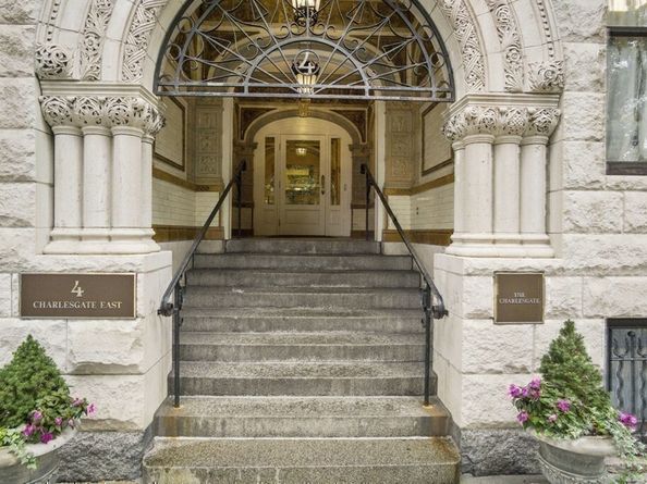 4 Charlesgate East 404, Boston MA 02215