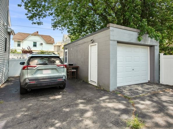 51 Cutler St. 3, Winthrop MA 02152