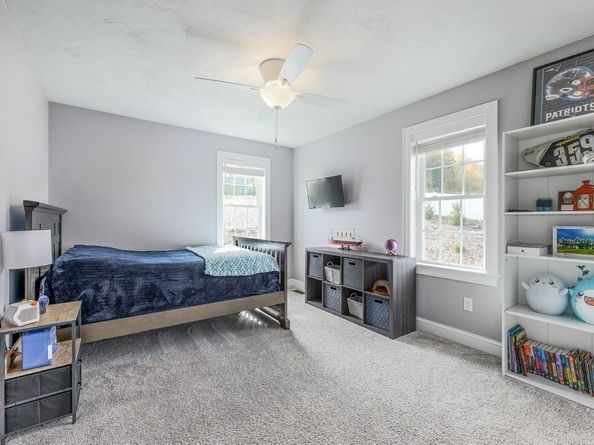 51 Woodside Avenue, Rutland MA 01543