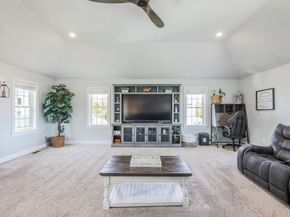 51 Woodside Avenue, Rutland MA 01543