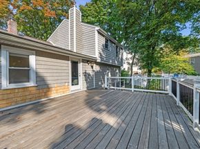 5 Emery Ct, Stoneham MA 02180
