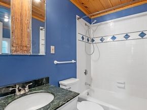 5 Emery Ct, Stoneham MA 02180